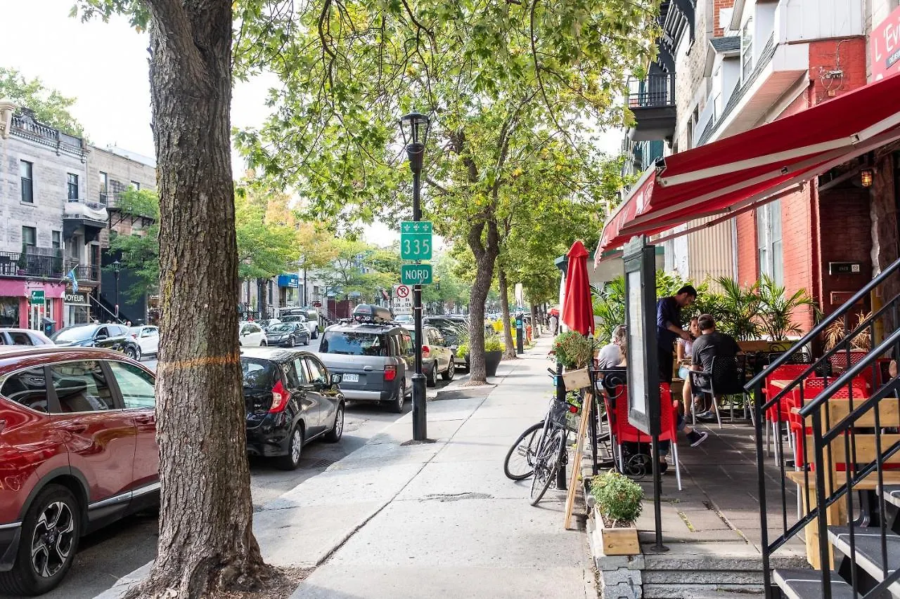 Montreal Styled 2 Bedroom Apartment On St-Denis Street